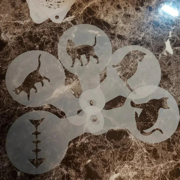 🎁 FREE w/ Purchase | Cat Lovers Coffee Decorating Stencils - Picture 2 of 5